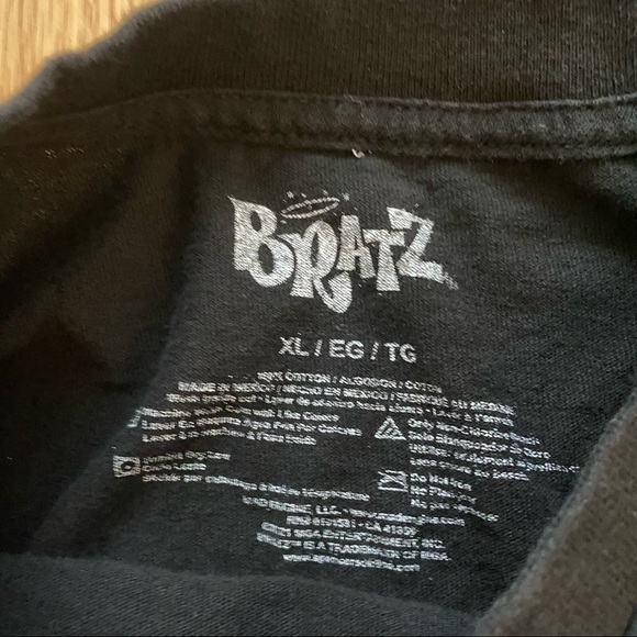 Bratz dolls black tshirt - Picture 5 of 7